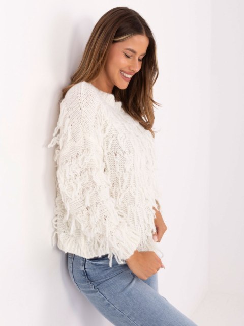 Sweter boho z frędzlami ecru