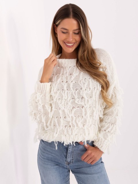Sweter boho z frędzlami ecru