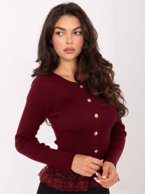 Sweter elegancki prążkowany z koronką i falbaną bordowy