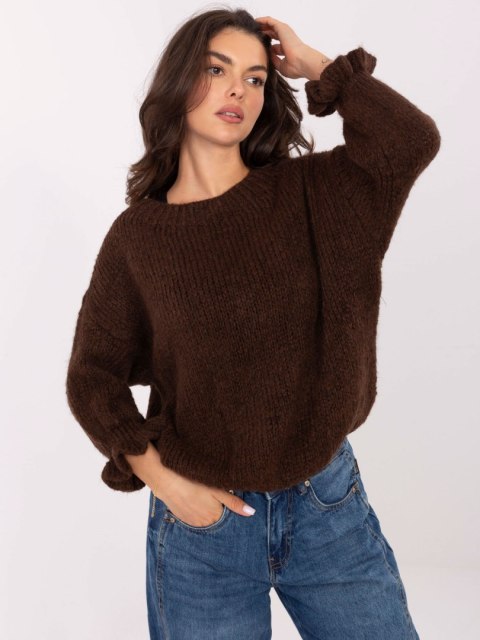 Sweter z falbaną oversize z wełną ciemnobrązowy