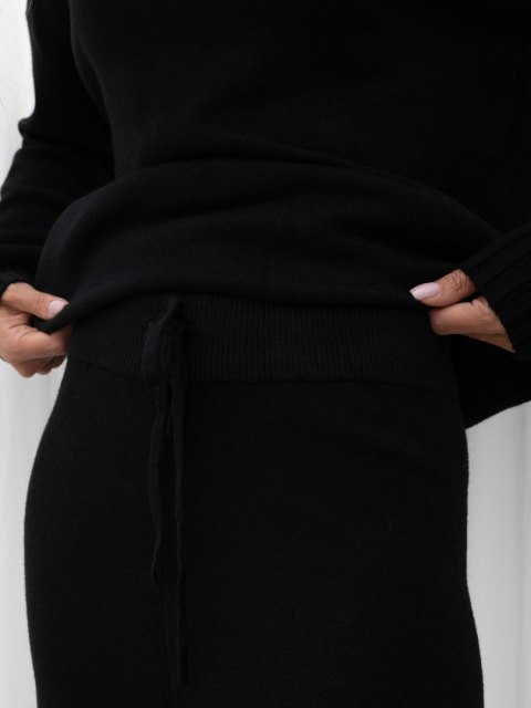 Swetrowy komplet oversize czarny